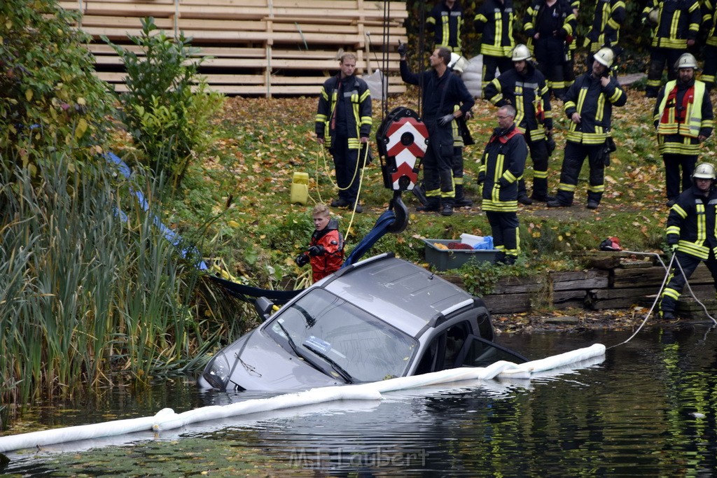 Einsatz BF Koeln PKW im See Koeln Esch P039.JPG - Miklos Laubert